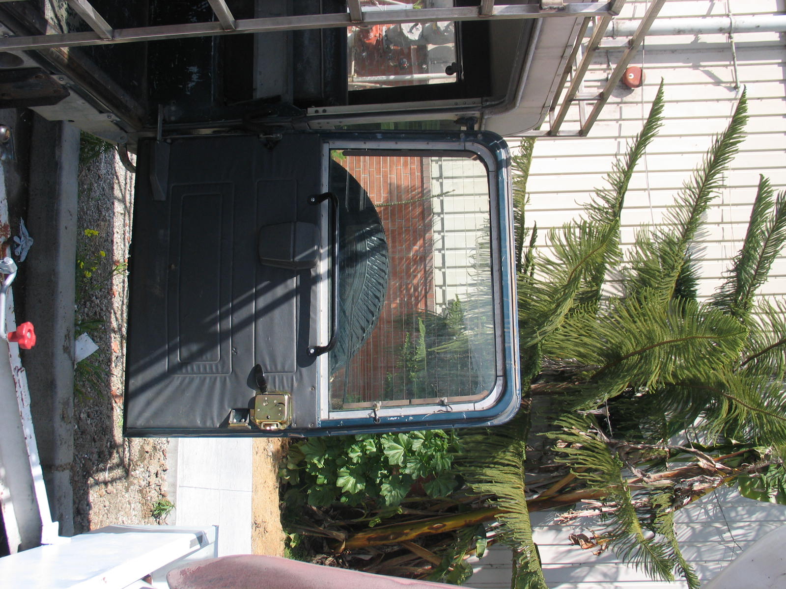 landrover/perry-lr/rover 08.JPG